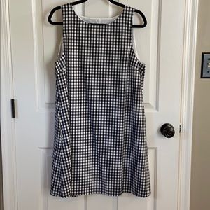 NWT Vineyard Vines Shift Dress